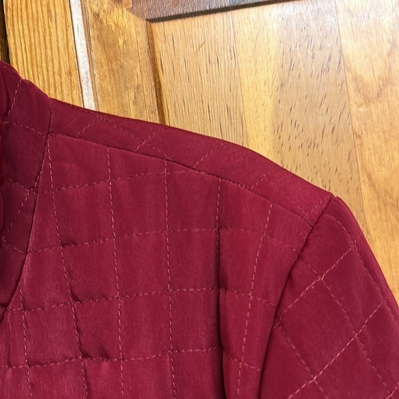 Women's Gallery Red Quilted Jacket Adjustable Sides Pockets Size 1X - Picture 8 of 8